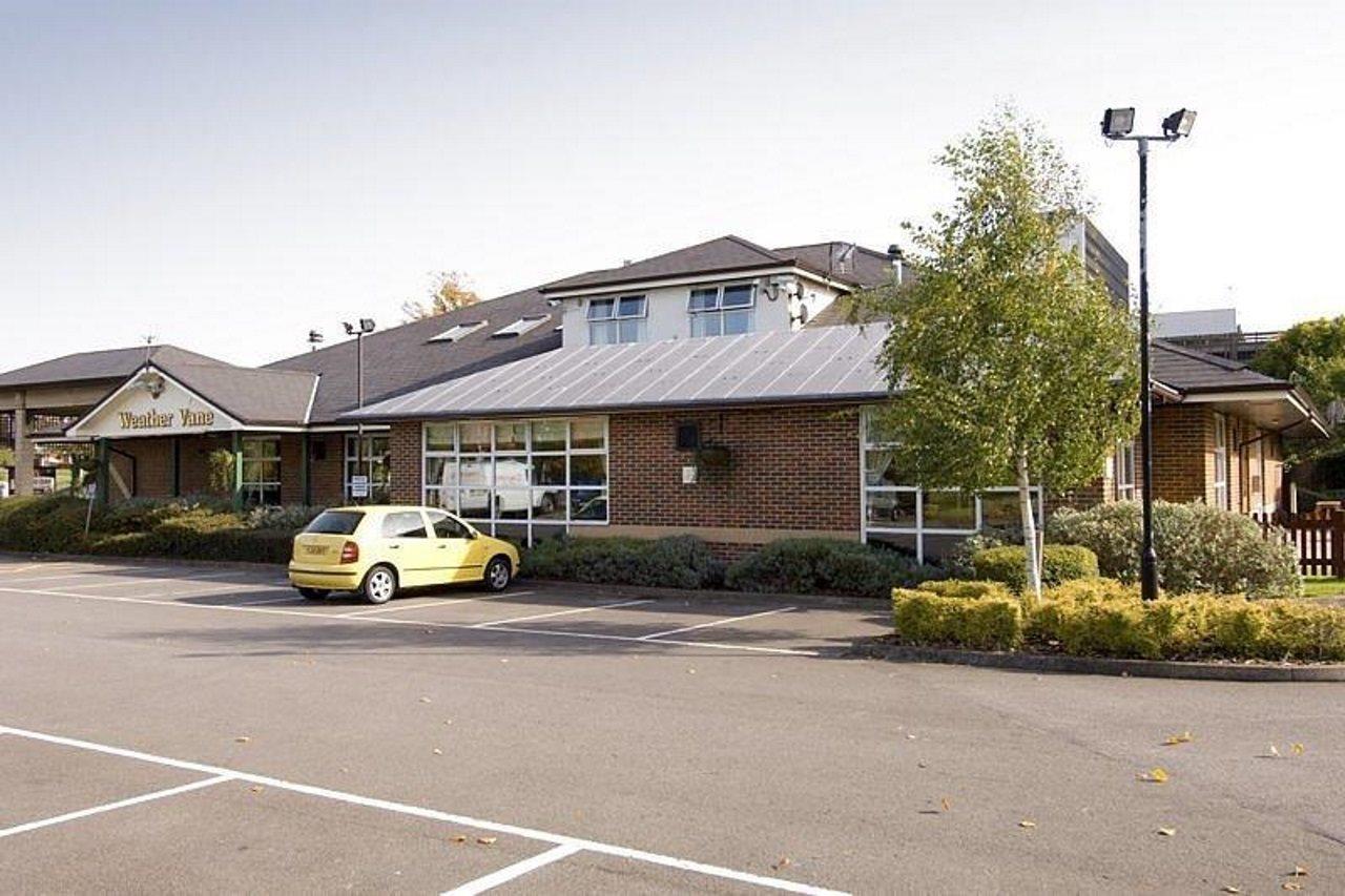 Premier Inn Bracknell Central Ngoại thất bức ảnh