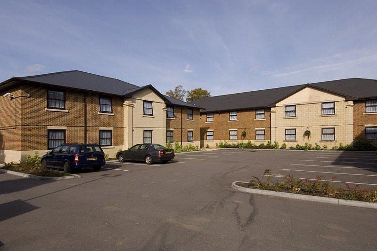 Premier Inn Bracknell Central Ngoại thất bức ảnh